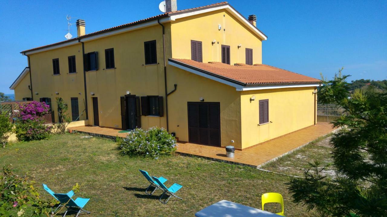 Couette-café Vistazzurra 3*